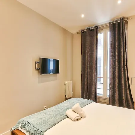 57-luxury Parisien Sebastopol 1