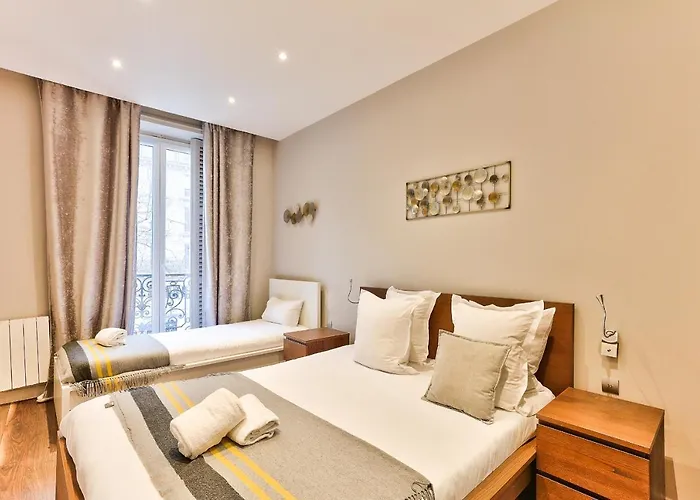 57-luxury Parisien Sebastopol 1 *